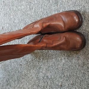 Vintage 1970s tall leather boots size 8 b